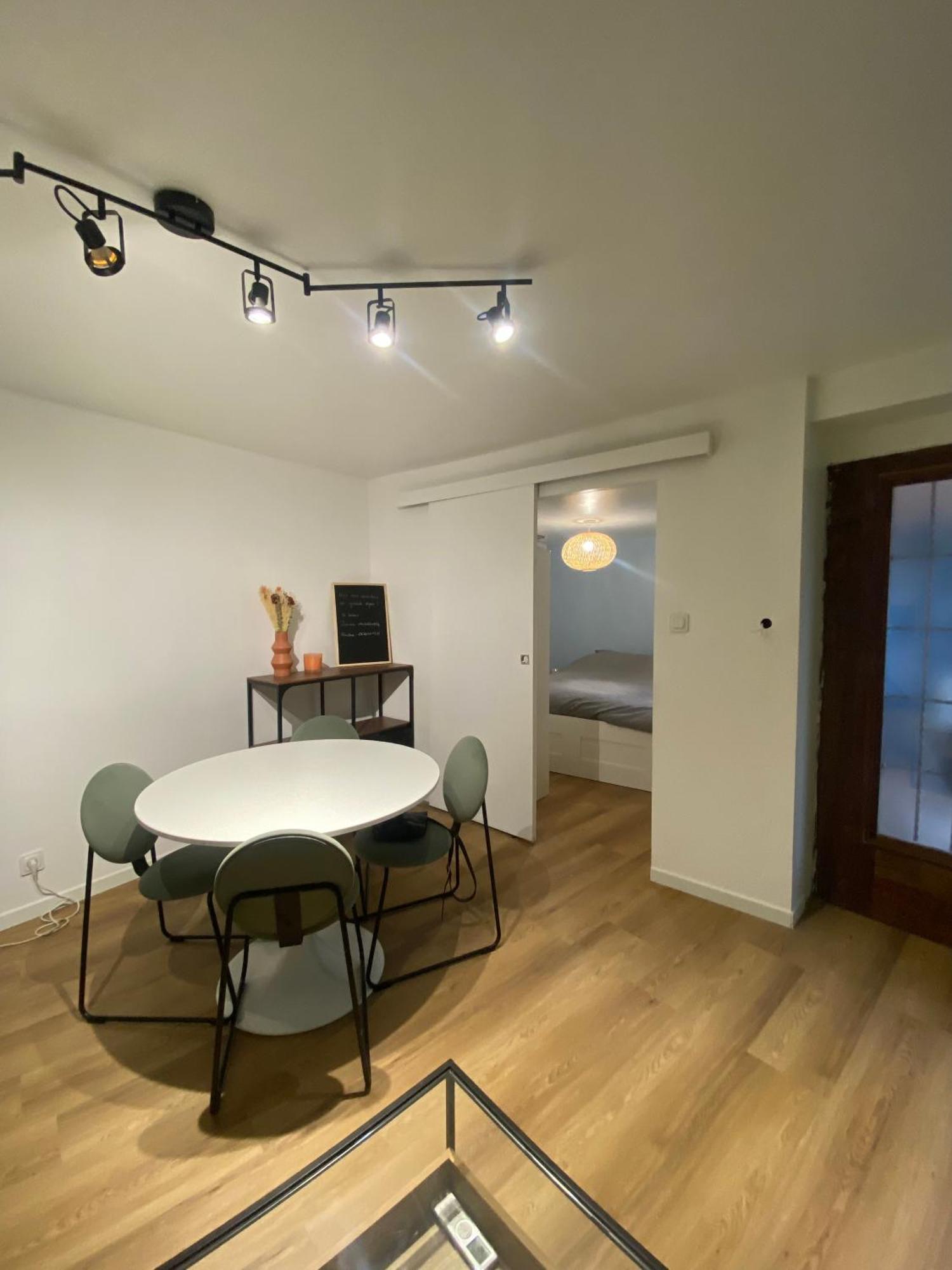 Charmant T2 Proche Arenes Apartment Ним Екстериор снимка